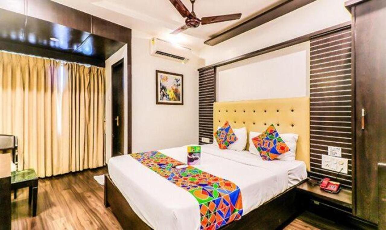 Fabhotel Blue Diamond Turambhe エクステリア 写真