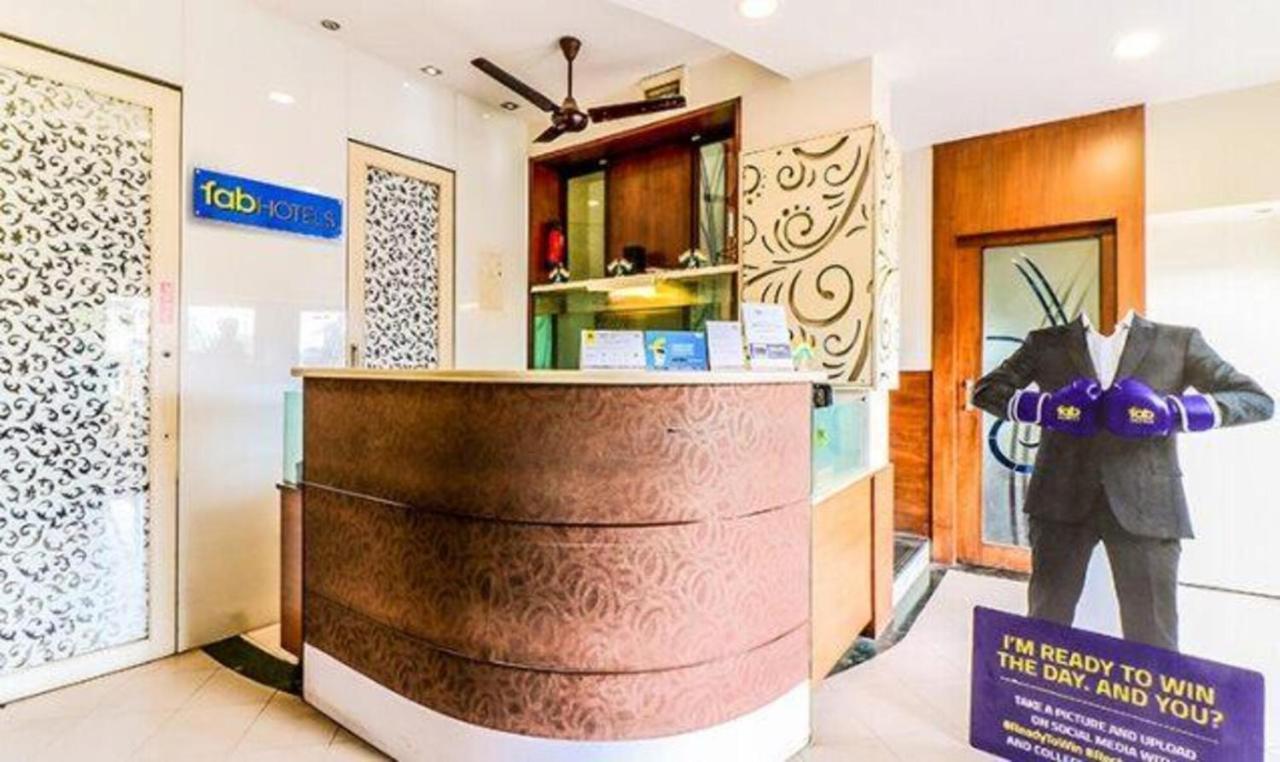 Fabhotel Blue Diamond Turambhe エクステリア 写真