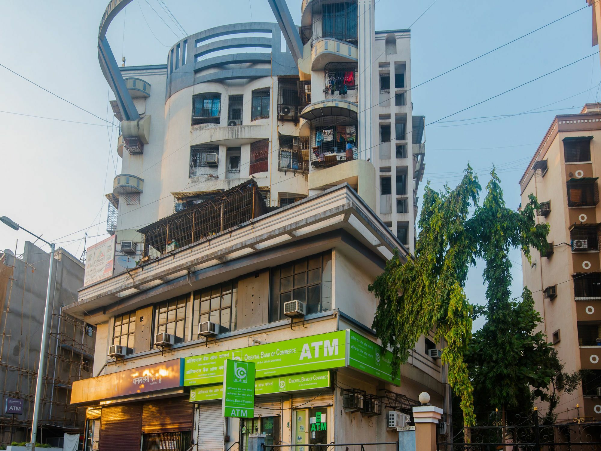 Fabhotel Blue Diamond Turambhe エクステリア 写真